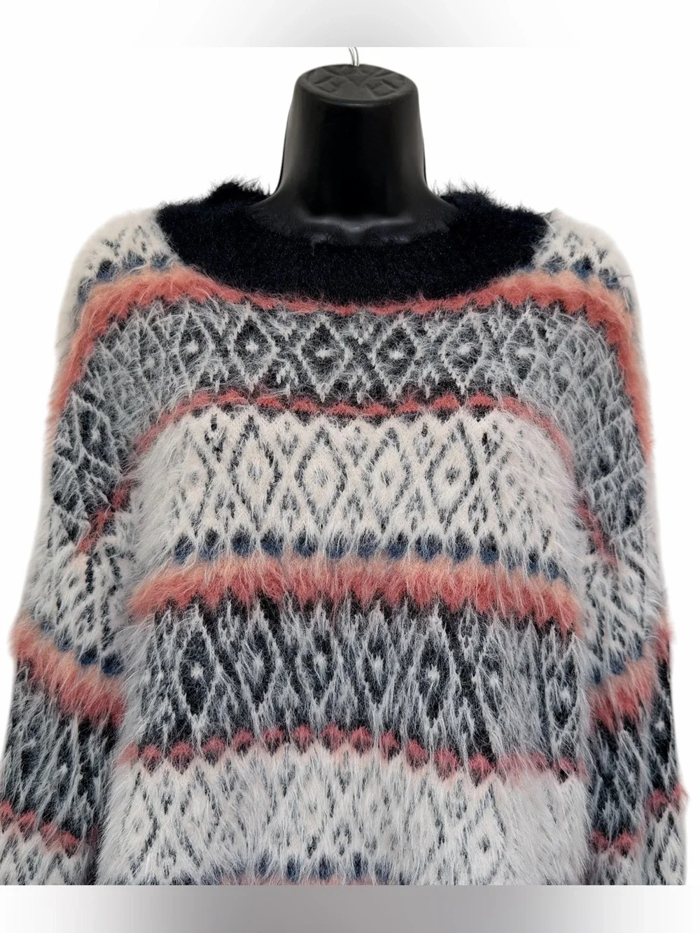 Urban Outfitters stay cozy